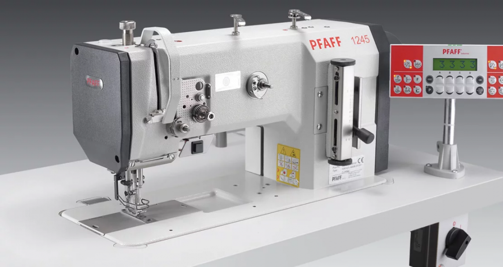 Швейная машина Pfaff 1245